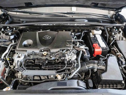 Certified 2022 Toyota Camry SE w/ TRD Appearance Package (TMS) image 27