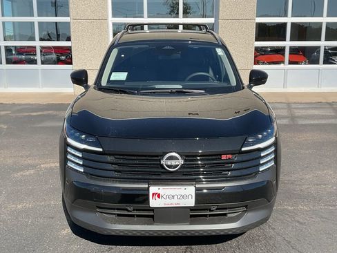 New 2026 Nissan Kicks SR w/ Cold Weather Package image 2