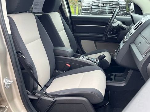 Used 2009 Dodge Journey SXT w/ Rear Seat Video Group image 26
