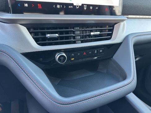 New 2026 Ford Explorer Active w/ Active Comfort Package image 48