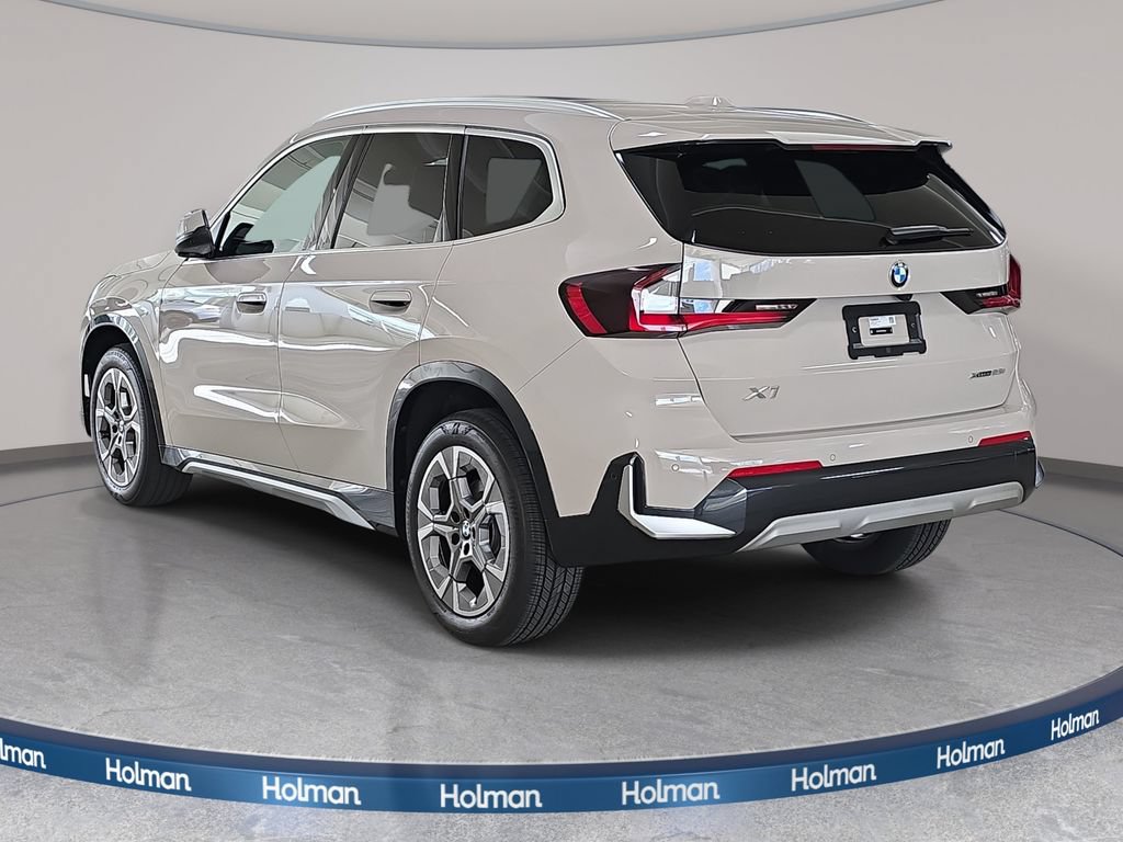 Used 2026 BMW X1 xDrive28i w/ Technology Package AWD/4WD image 9