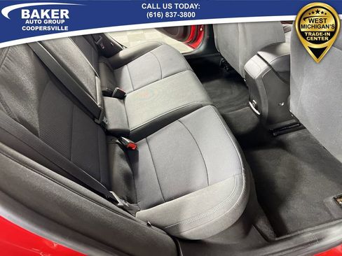 Certified 2019 Chevrolet Cruze LT w/ LT Fleet Convenience Package image 24