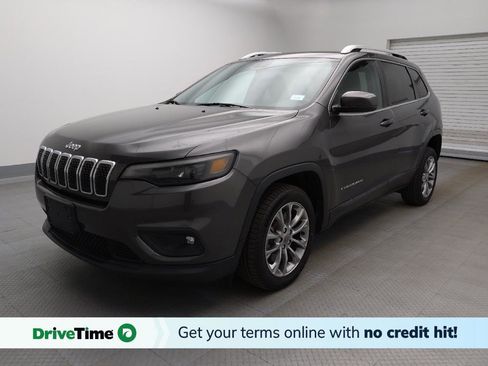 Used 2019 Jeep Cherokee Latitude Plus FWD image 1