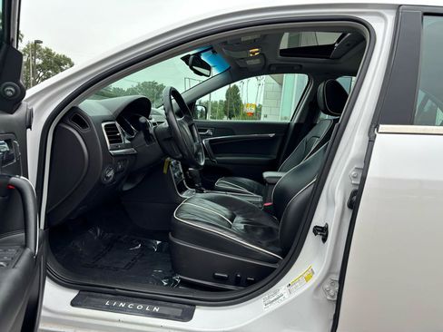 Used 2010 Lincoln MKZ FWD image 15