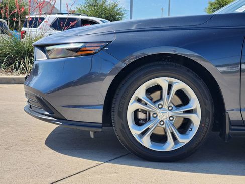 Used 2024 Honda Accord LX image 8