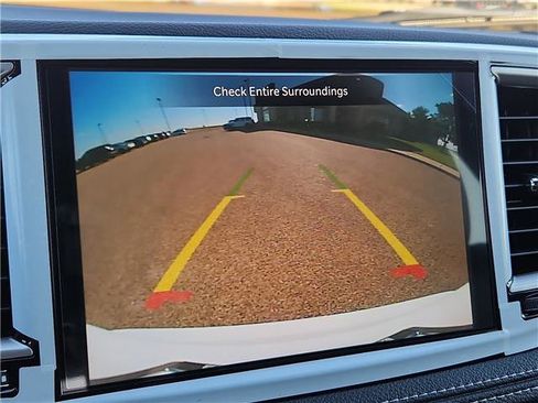 New 2026 Chrysler Pacifica Select FWD image 13