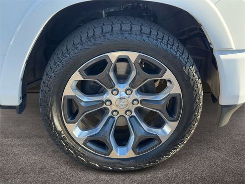 Used 2020 RAM 1500 Limited image 7