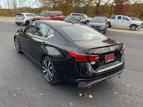 Used 2022 Nissan Altima 2.5 SR image 3