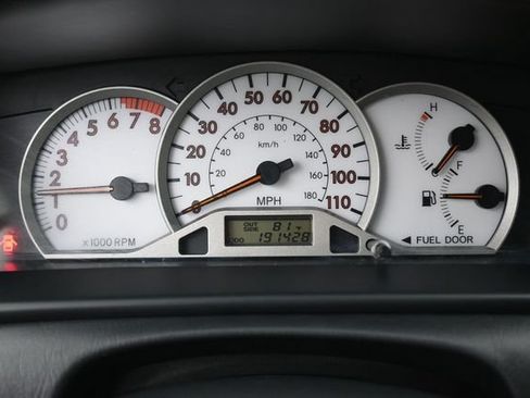 Used 2006 Toyota Corolla S w/ Extra Value Pkg 1 FWD image 4
