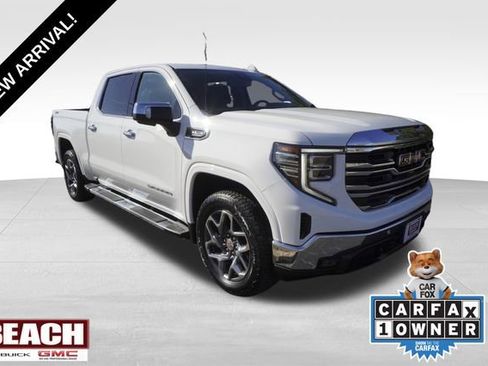 Used 2025 GMC Sierra 1500 SLT w/ SLT Premium Plus Package image 1