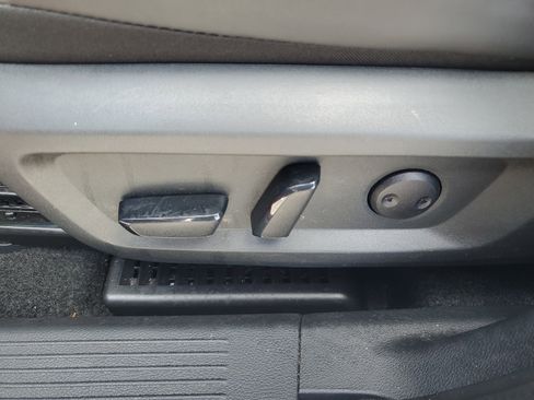 Certified 2023 Nissan Rogue SV w/ SV Premium B Package image 15