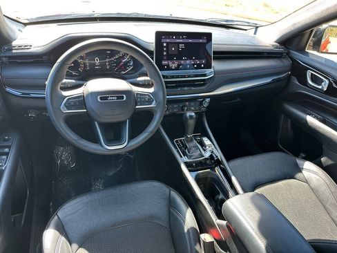 Used 2024 Jeep Compass Trailhawk image 22