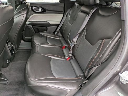Certified 2023 Jeep Compass Limited image 25