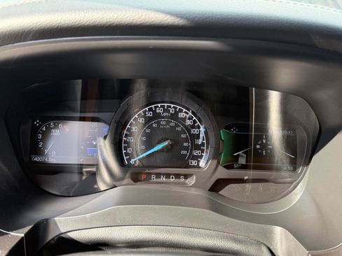 Used 2022 Ford Ranger Lariat w/ Equipment Group 501A High image 14