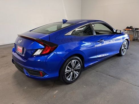 Used 2017 Honda Civic EX-L image 3