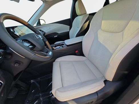 Used 2026 Lexus RX 350 AWD image 15