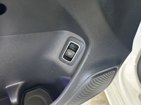 Used 2022 Mercedes-Benz CLA 250 4MATIC w/ Premium Package Lite image 37