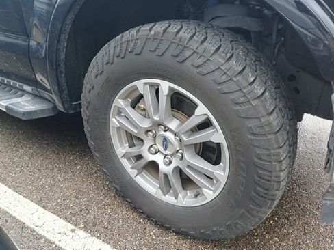 Used 2019 Ford F150 Lariat w/ Trailer Tow Package AWD/4WD image 8