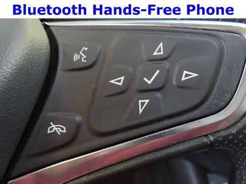 Used 2023 Chevrolet Malibu LT FWD image 19