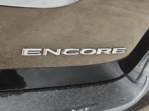 Used 2020 Buick Encore Preferred FWD image 14