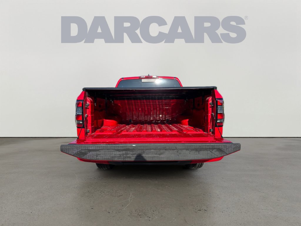 Used 2025 Nissan Frontier PRO-4X AWD/4WD image 14