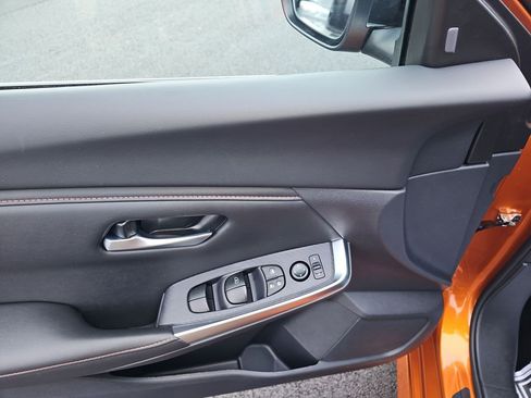 Used 2025 Nissan Sentra SR image 31