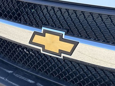 New 2024 Chevrolet Express 3500 w/ Power Convenience Package image 25