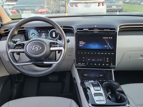 Certified 2023 Hyundai Tucson Limited image 6