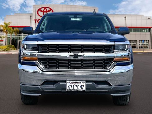 Used 2018 Chevrolet Silverado 1500 LT image 3