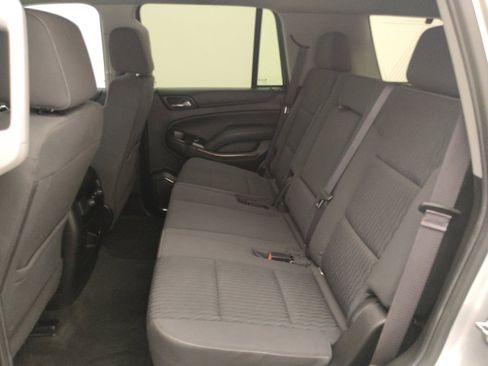 Used 2017 Chevrolet Tahoe LS RWD image 18
