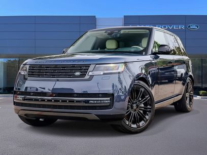 Used 2025 Land Rover Range Rover SE