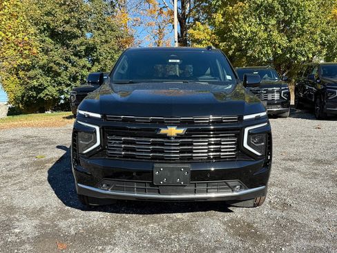 New 2025 Chevrolet Suburban High Country image 2