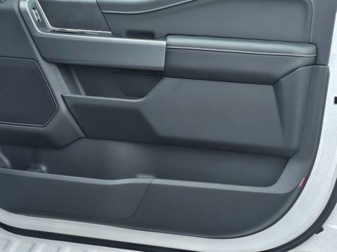 New 2025 Ford F150 XLT w/ Equipment Group 302A MID image 33