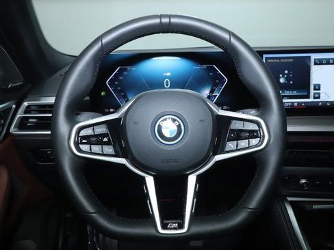 Used 2025 BMW i4 xDrive40i w/ M Sport Package image 21