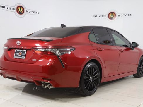 Used 2021 Toyota Camry XSE image 3