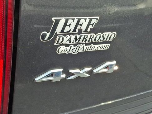 Used 2017 Jeep Patriot High Altitude AWD/4WD image 8