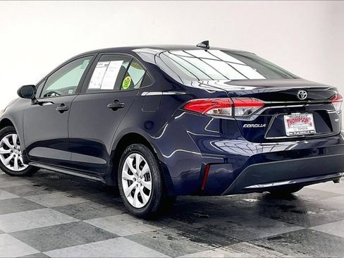 Used 2022 Toyota Corolla LE image 10