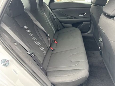 New 2026 Hyundai Elantra Blue image 15