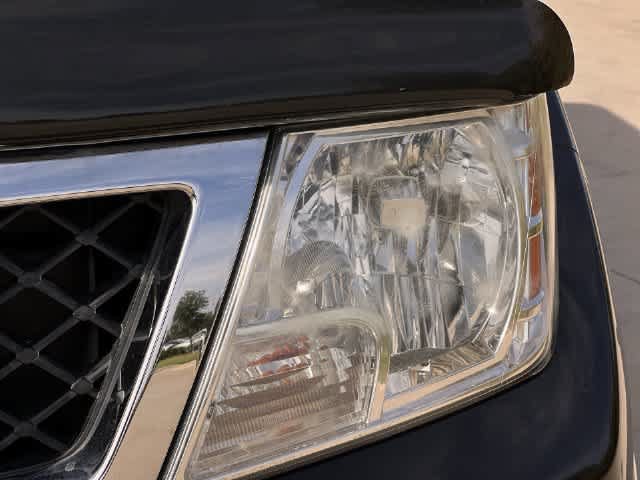 Used 2019 Nissan Frontier SL RWD image 24