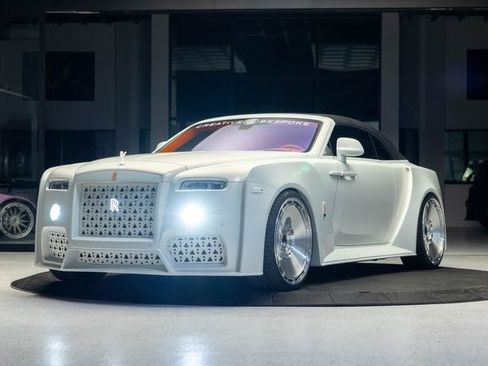 Used 2020 Rolls-Royce Dawn RWD image 31