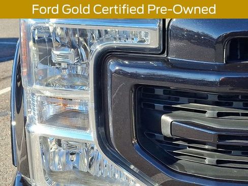 Certified 2022 Ford F250 Lariat w/ Tremor Off-Road Package image 12