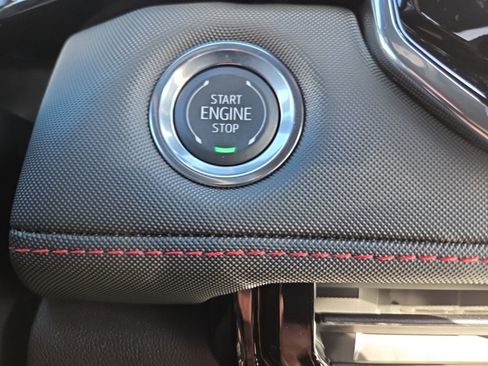 Used 2025 Chevrolet Colorado Z71 w/ Z71 Convenience Package 2 image 27