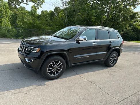 Used 2020 Jeep Grand Cherokee Limited w/ Premium Lighting Group AWD/4WD image 15