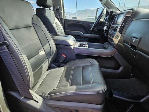 Used 2019 GMC Sierra 3500 Denali w/ Duramax Plus Package AWD/4WD image 32
