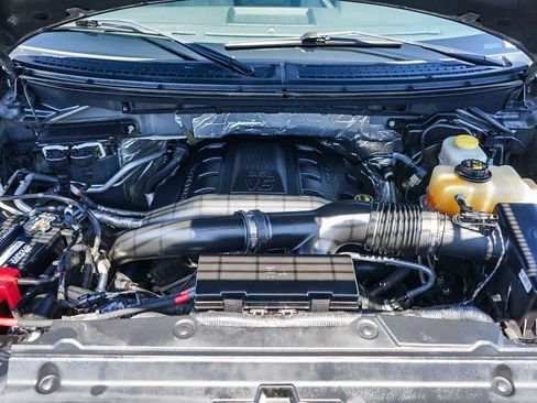 Used 2014 Ford F150 XLT w/ Equipment Group 302A Luxury image 25