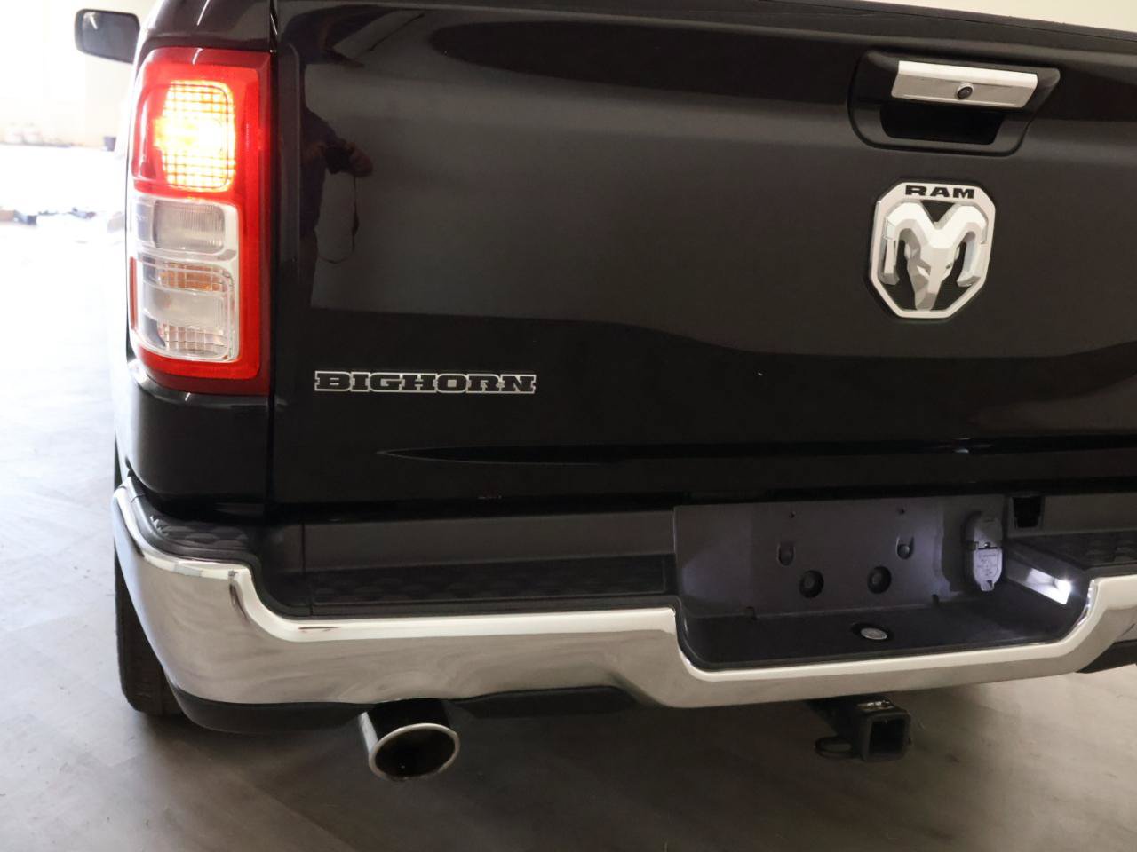 Used 2020 RAM 1500 Big Horn AWD/4WD image 9