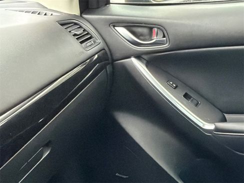 Used 2013 MAZDA CX-5 Grand Touring w/ GT Tech Pkg image 31