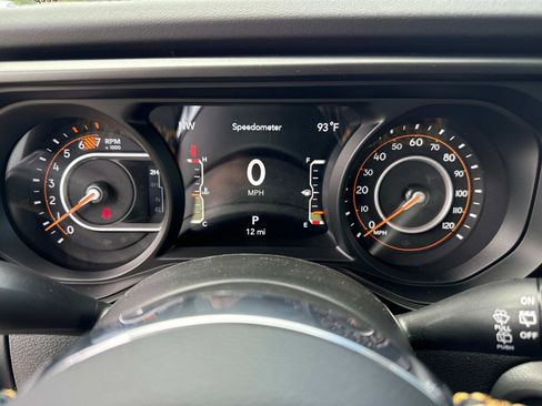 New 2024 Jeep Wrangler Sahara w/ Technology Group image 25