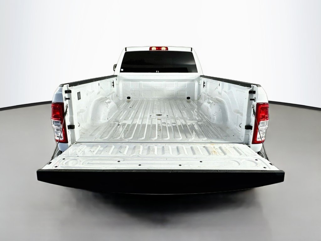 Used 2021 RAM 3500 Tradesman w/ Chrome Appearance Group AWD/4WD image 28