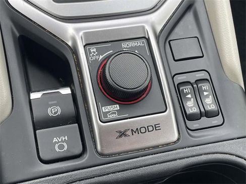 Used 2023 Subaru Forester Premium image 39